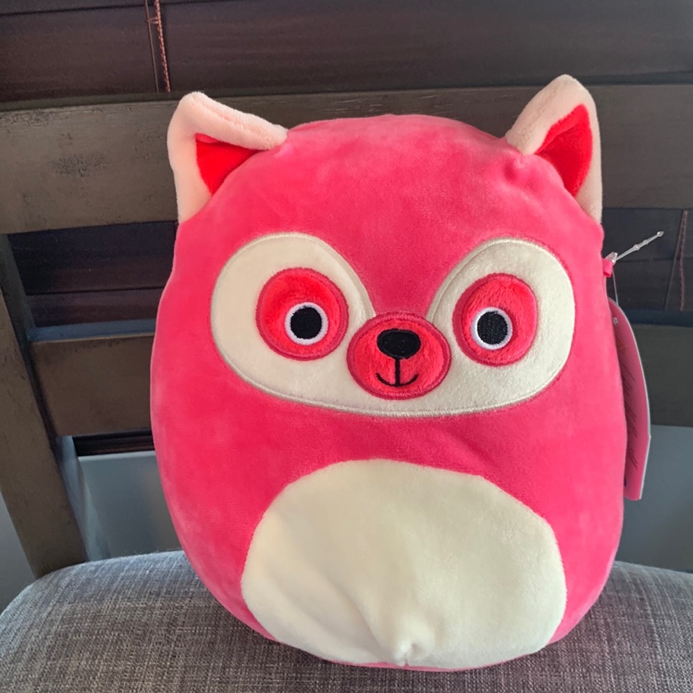 Lucia Squishmallow - 8 inch - new with tags